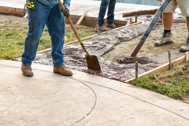 Best Concrete Installation Cost  in Orchards, WA